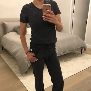 Cherokee Infinity charcoal grey scrub set xxs